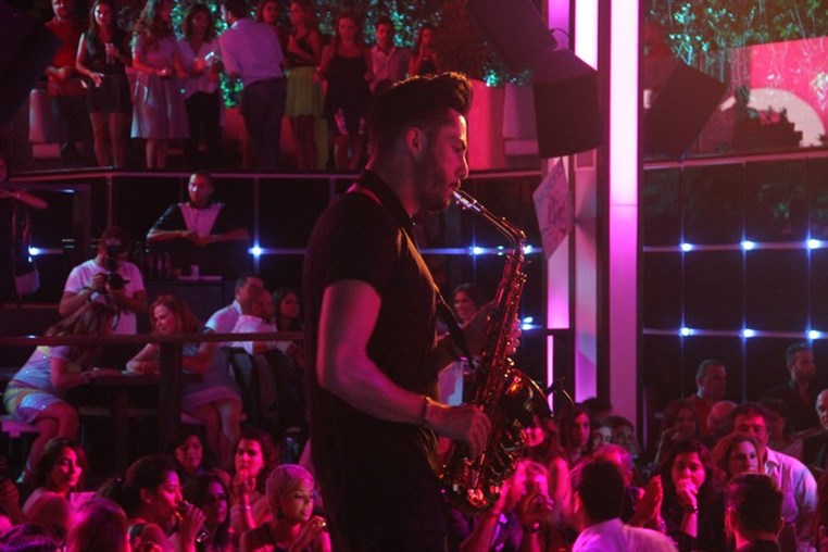 HedKandi at SKYBAR